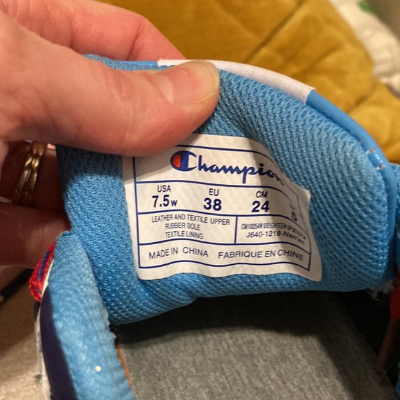 Champion shoes sneakers- worn 1-2 times - Picture 6 of 6